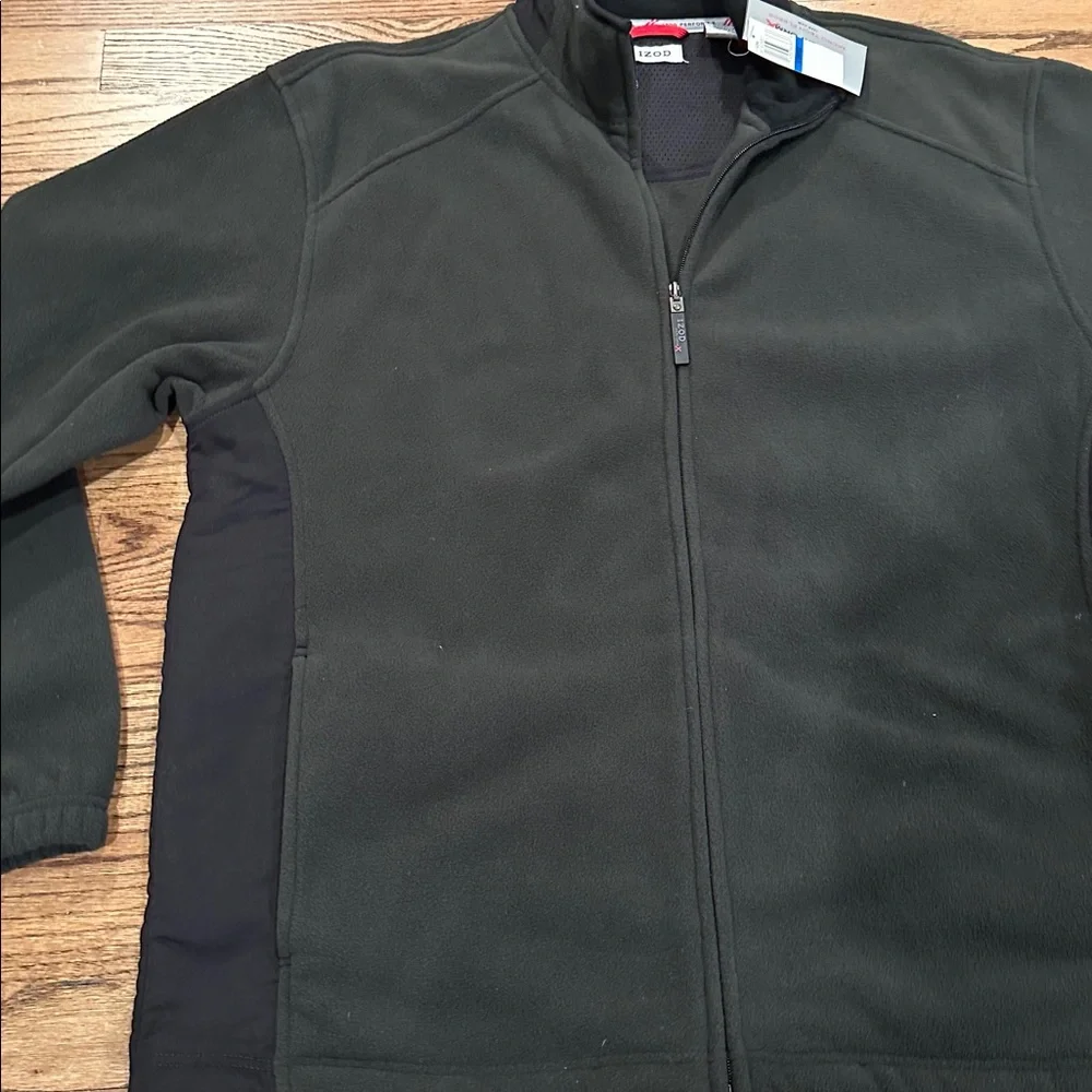 NWT- Izod Men's Dark Green /black Performance Jacket. Size XL